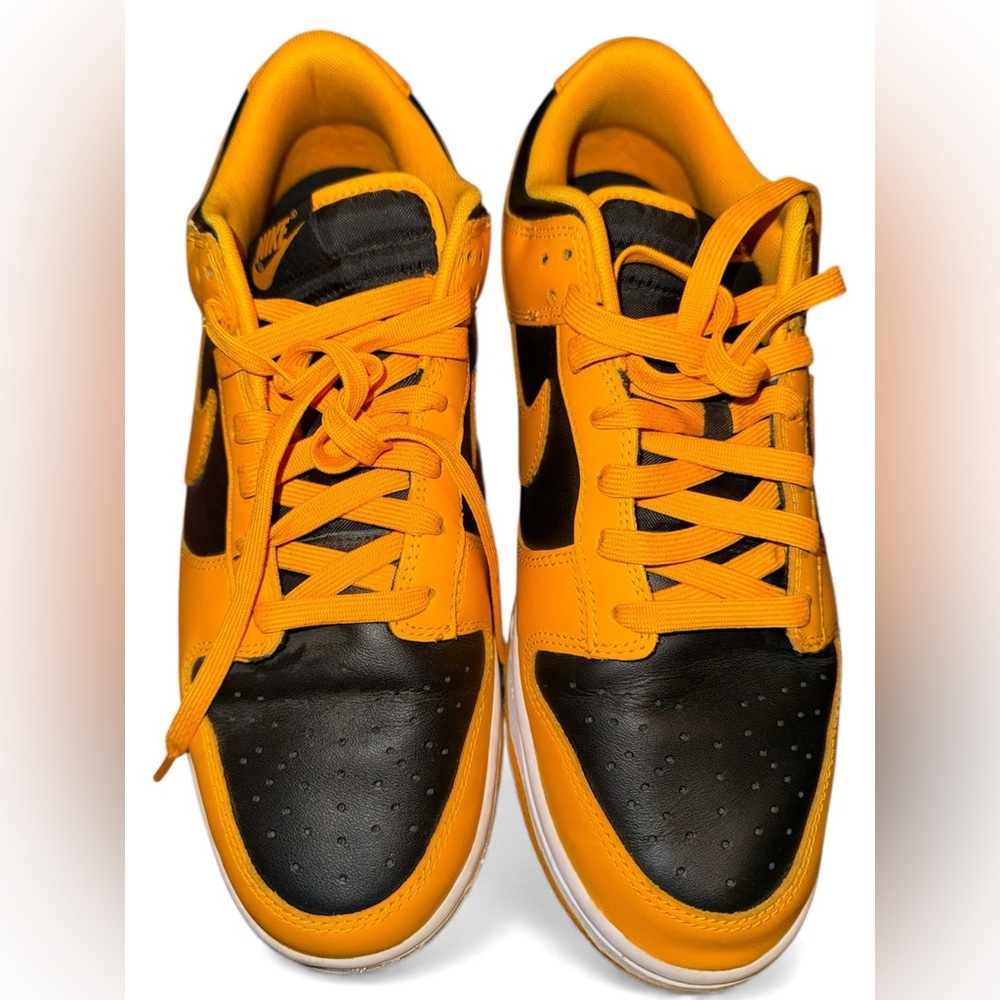 2021 Nike Dunk Low 'Goldenrod' Preloved amazing condition size 12